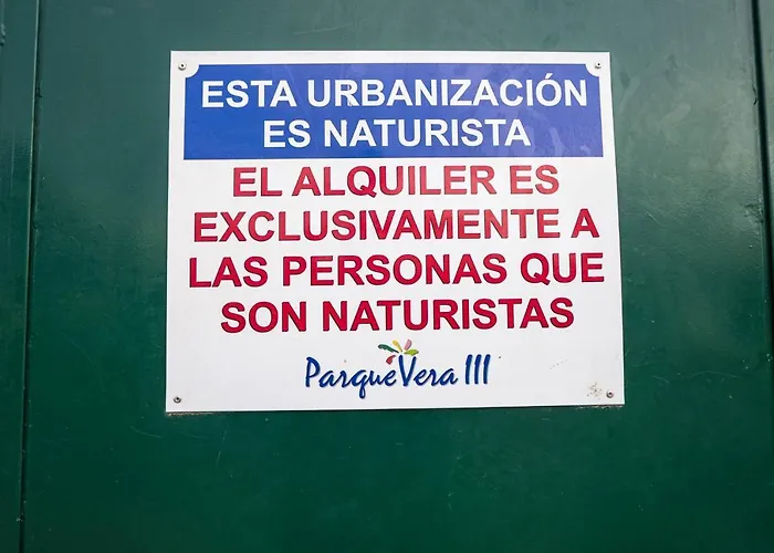 Vera Buda Natura. Ático apartamento con vistas al mar.